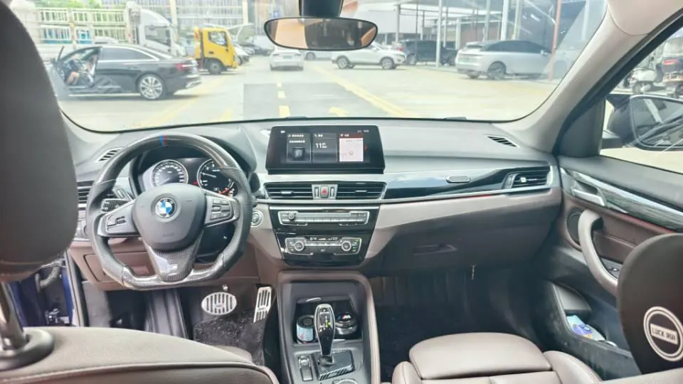 BMW 2020 X1 sDrive25Li 2.0T Leading Automatic Gear 7
