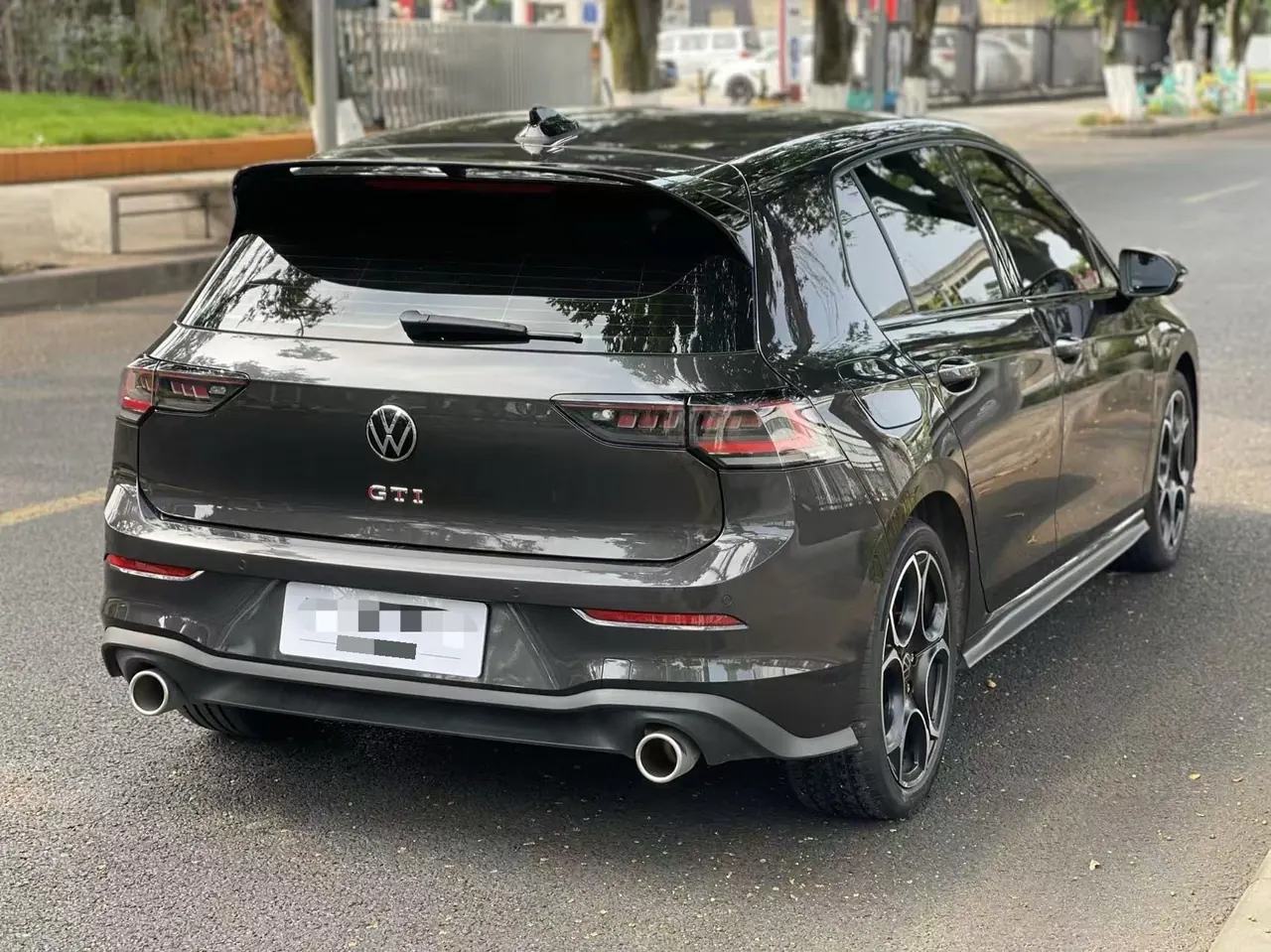 Volkswagen 2025 Golf GTI 2.0TSI 380TSI Automatic 11