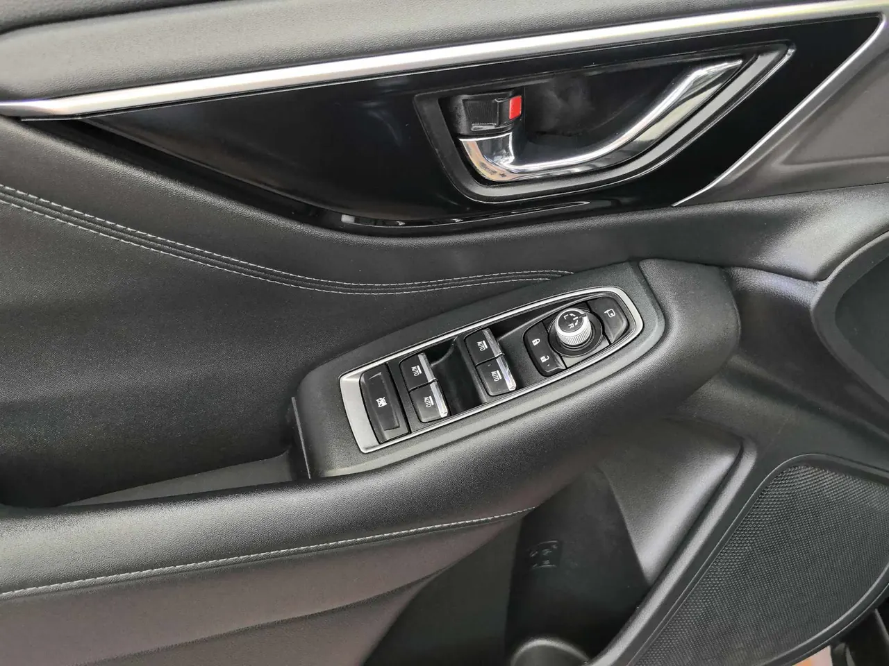 Subaru Aohu (Imported) 2021 Aohu 2.5i Stepless Exploration Edition Eyesight Automatic Gear 9