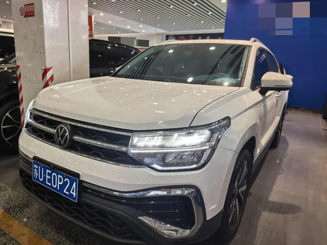 Open image lightbox: Volkswagen 2024 Tuyue 1.5TSI 300TSI Two-Drive Kyauk Moon Edition Automatic Gear