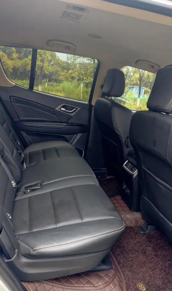 Isuzu 2023 mu-X 2.0T 4-wheel drive Jinyue Deluxe 5-seat automatic gear 7