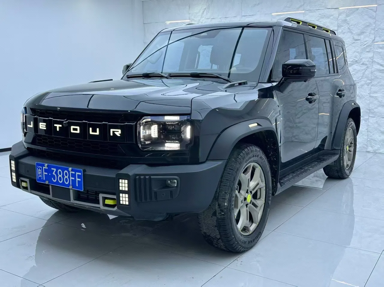 打开图片灯箱:Jetour 2025 Traveler 2.0T Four-wheel Drive 200000 Commemorative Edition Automatic Gear