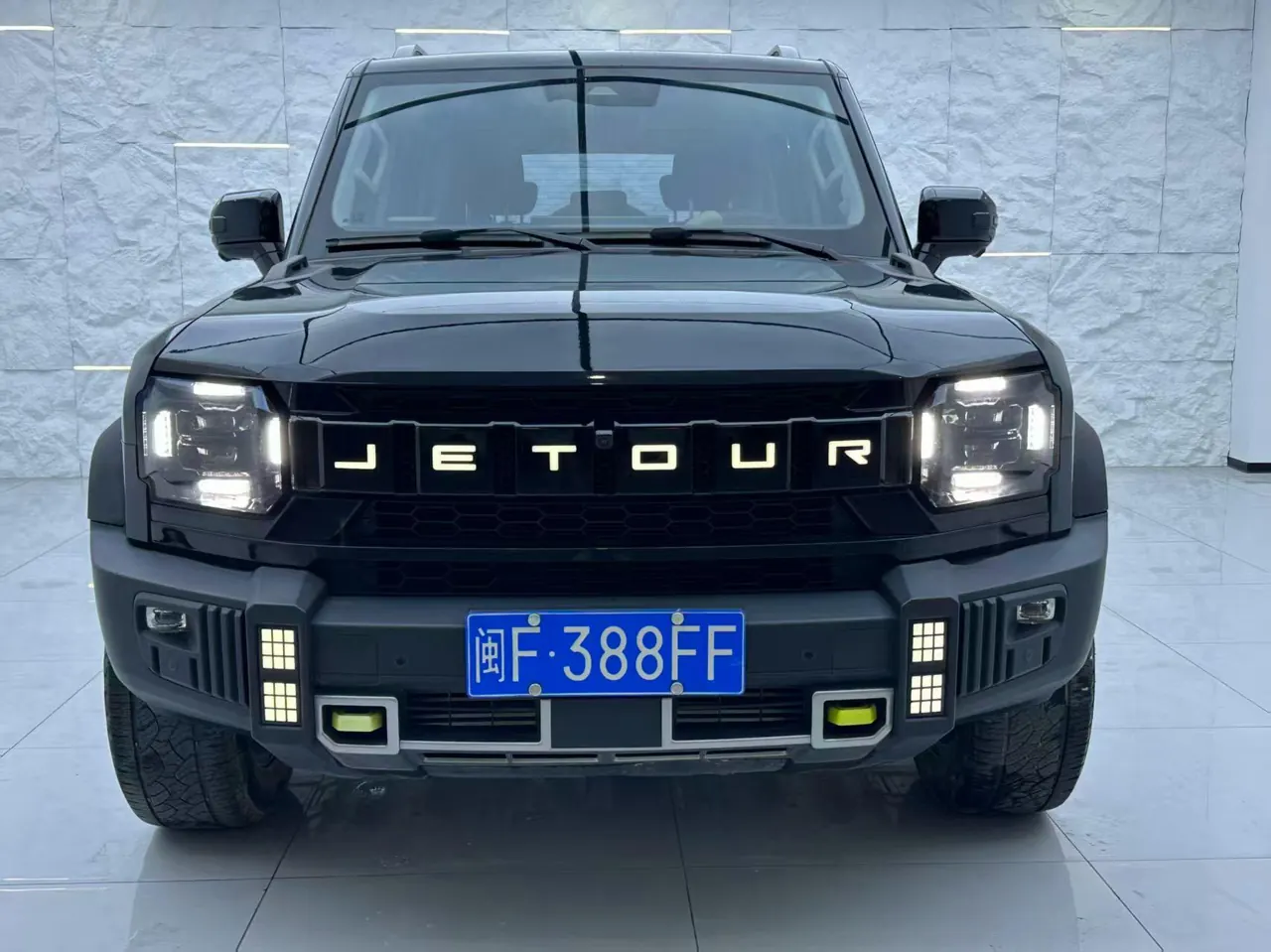 Jetour 2025 Traveler 2.0T Four-wheel Drive 200000 Commemorative Edition Automatic Gear 2