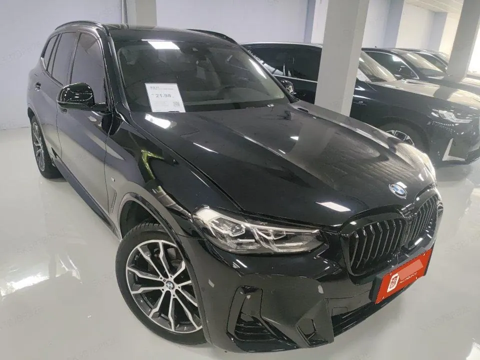 BMW 2023 X3 xDrive30i 2.0T Leading M Obsidian Night Suit Automatic Gear 2