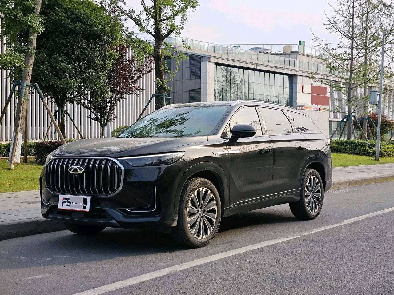 Open image lightbox: Chery 2023 Ruihu 9 2.0T 400T Two-Drive Deluxe Edition 7-seat Automatic Gear