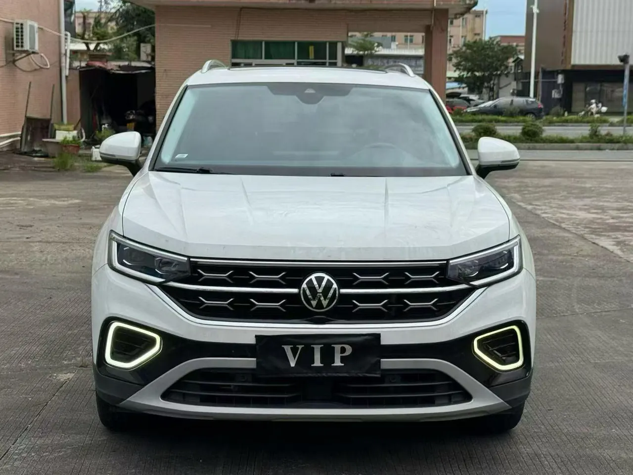 Volkswagen 2023 Tanyue 2.0TSI 330TSI Two-Drive R-Line High-Energy Edition Automatic Gear 2