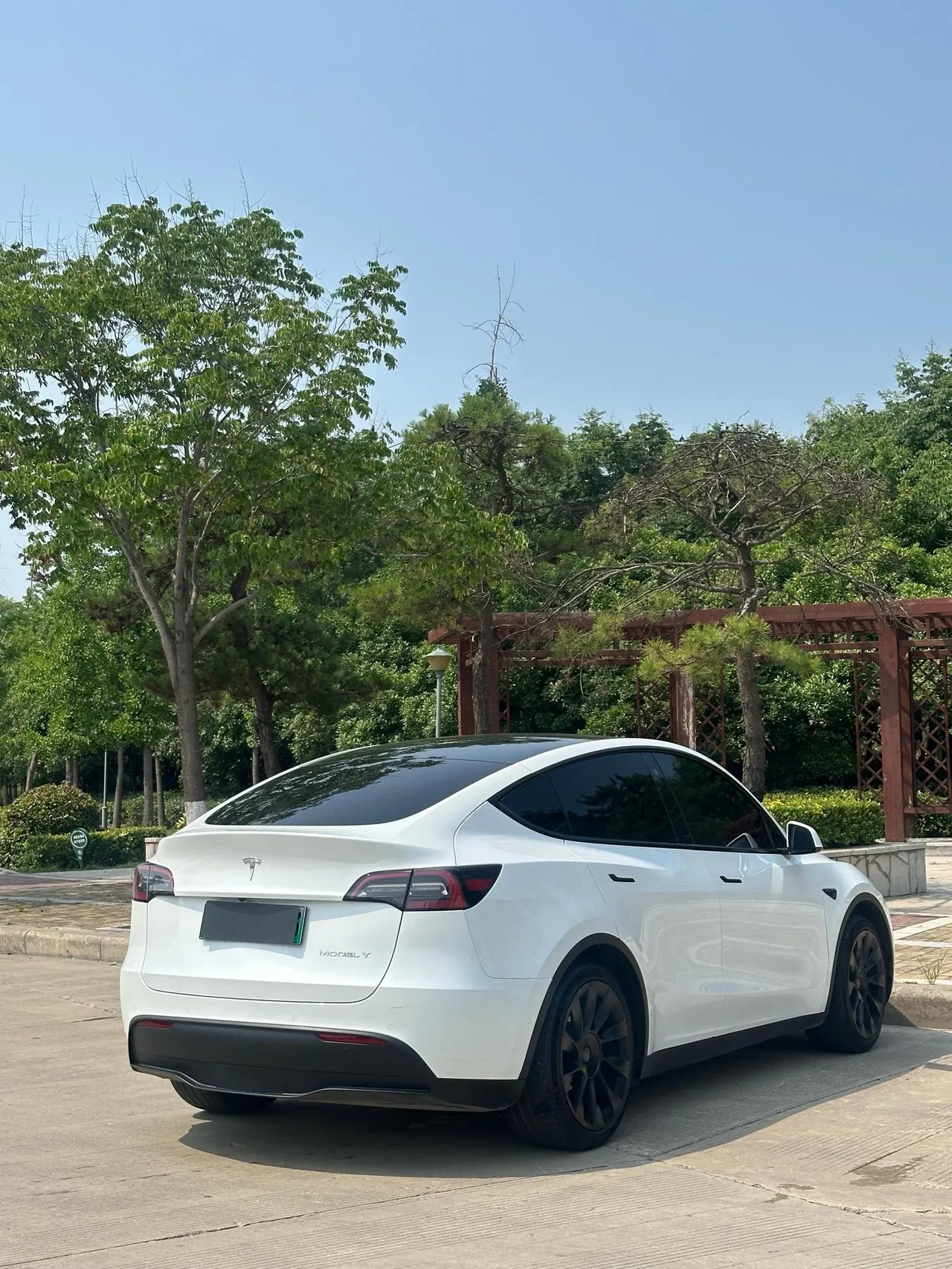 Tesla 2022 Model Y rear-wheel drive version (facelift) automatic gear 7