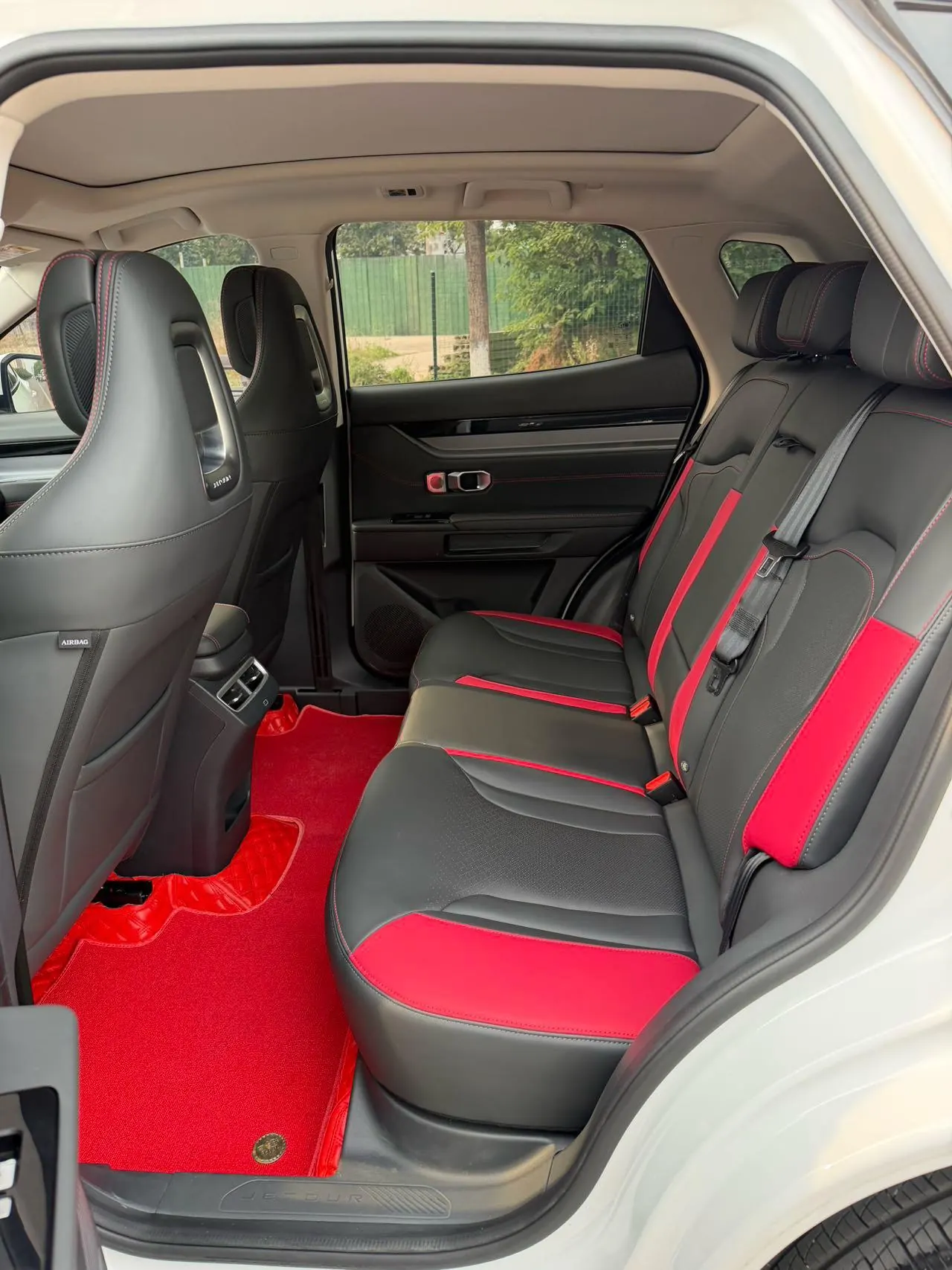Jetour 2024 Dasheng 1.5T Longteng Edition PRO Automatic Gear 4