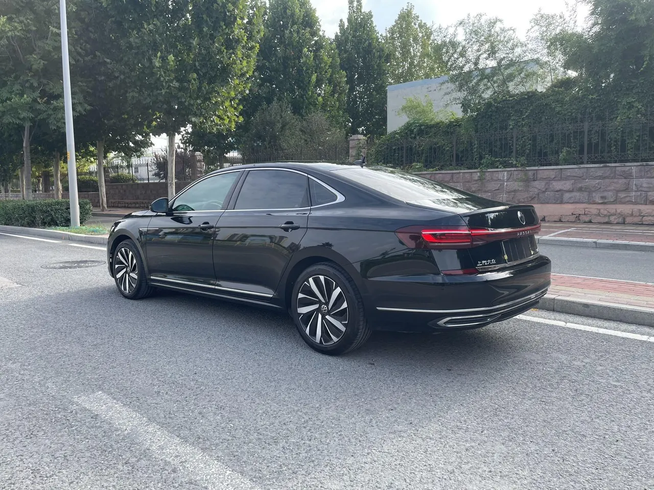 Volkswagen 2024 Passat 2.0TSI 380TSI Longteng Edition Automatic Gear 6