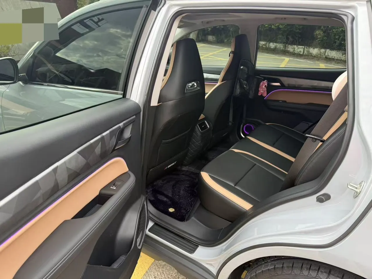 Geely 2024 Hao Yue PRO 1.5T Vertical and Horizontal Automatic Gear 5