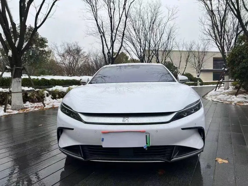 BYD 2022 Han Chuangshi 715KM precursor flagship automatic gear 2