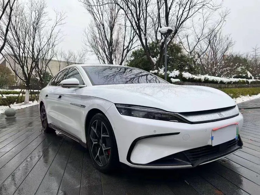 BYD 2022 Han Chuangshi 715KM precursor flagship automatic gear 3