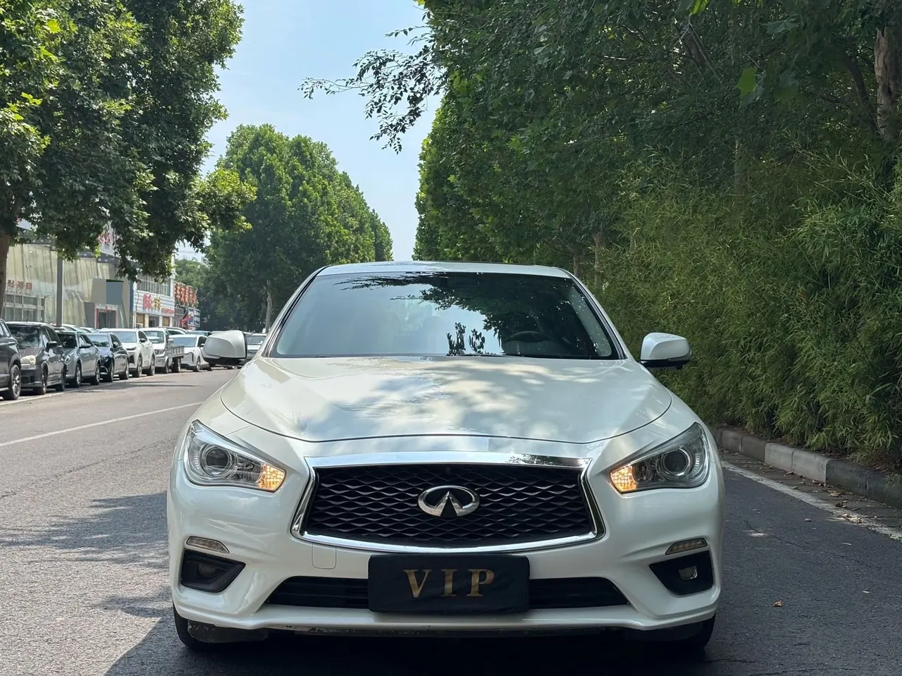 Infiniti 2022 Q50L 2.0T Comfort Edition Automatic 2