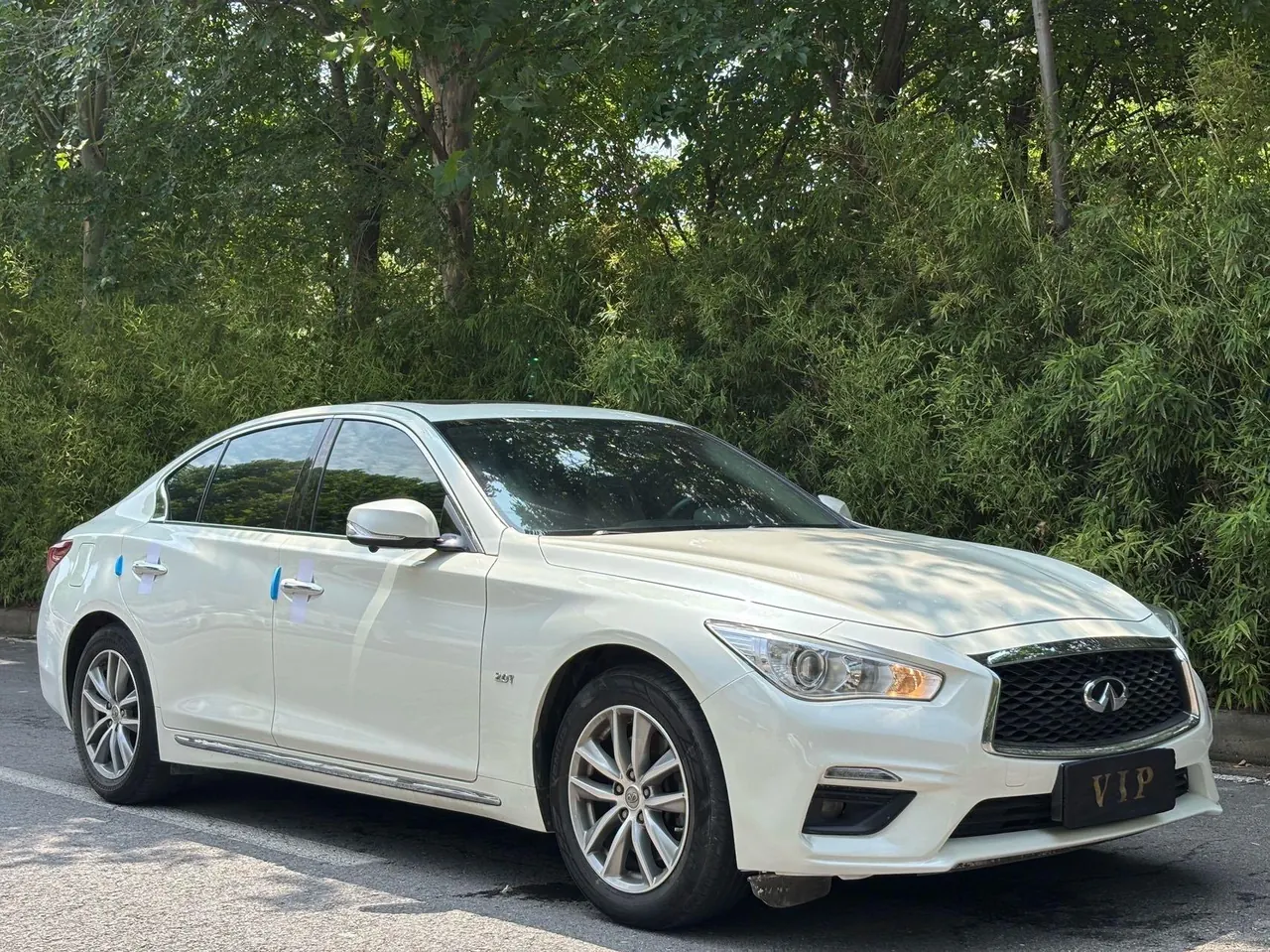 Infiniti 2022 Q50L 2.0T Comfort Edition Automatic 3
