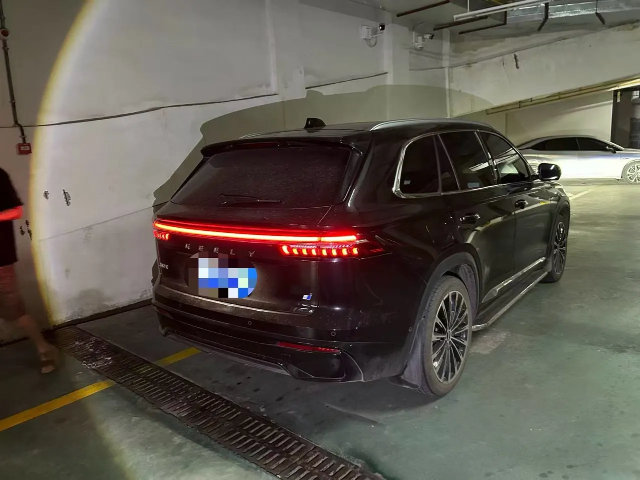 Geely 2024 XingyueL (Monjaro) Zhiqing 1.5T Tiangong Edition Automatic Gear 3