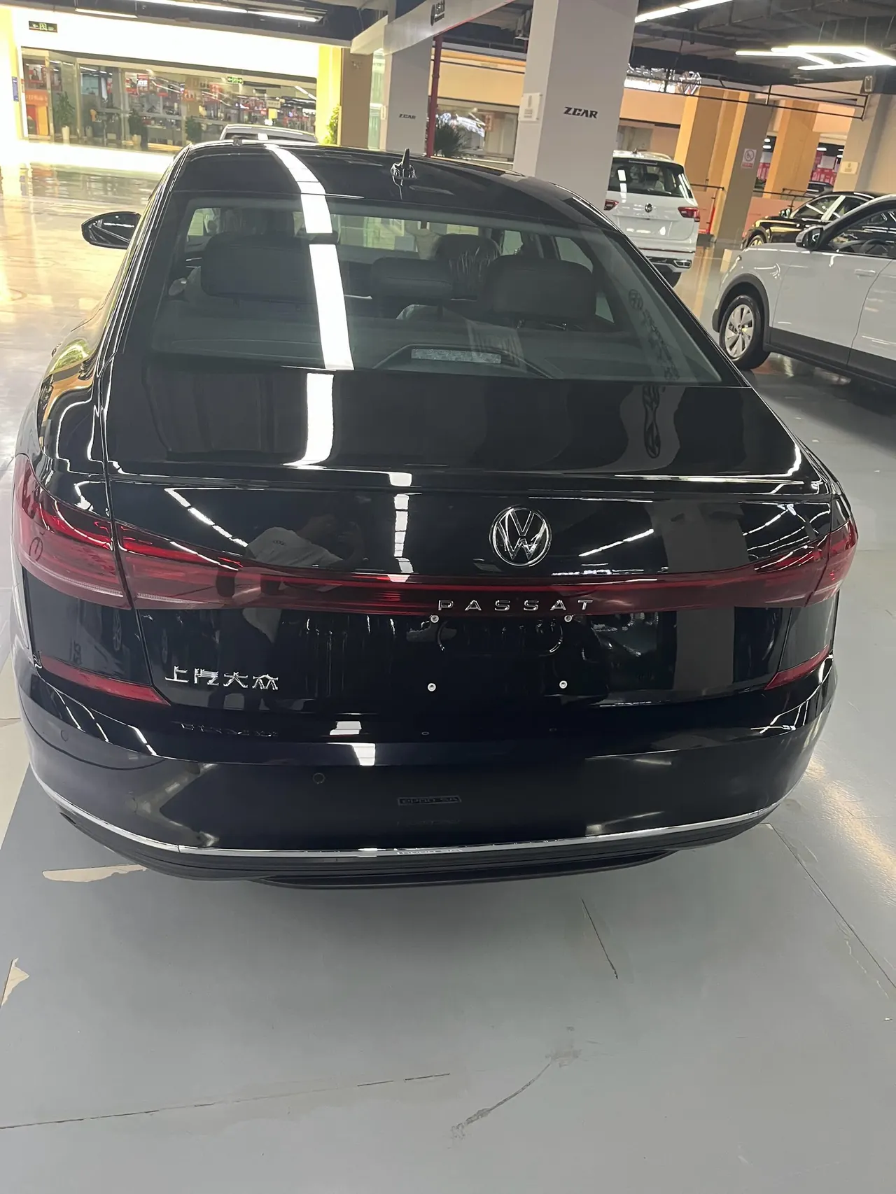 Volkswagen 2026 Passat 2.0TSI 380TSI Subut Longteng Edition Automatic Gear 3