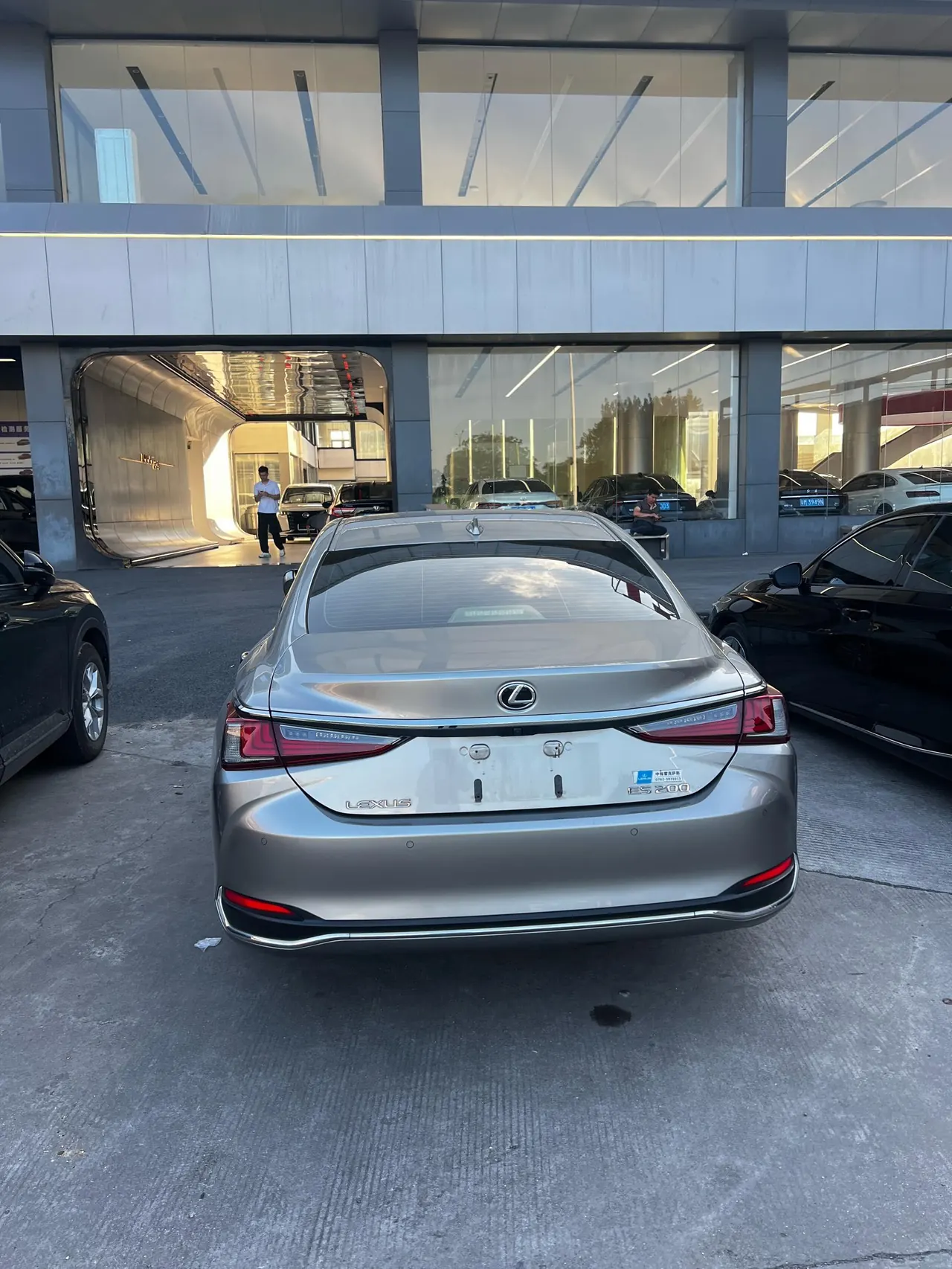 Lexus ES (Imported) 2023 ES260 2.5 Excellence Automatic Gear 5