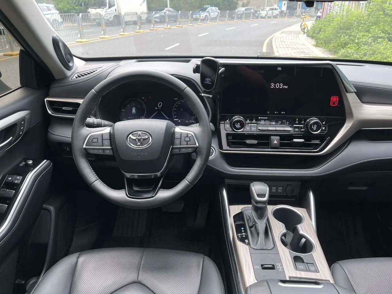 Toyota 2024 Highlander Dual Engine 2.5 Stepless Intelligent Electric Hybrid Four-wheel Drive Extreme Edition 7-seat Automatic Transmission 9
