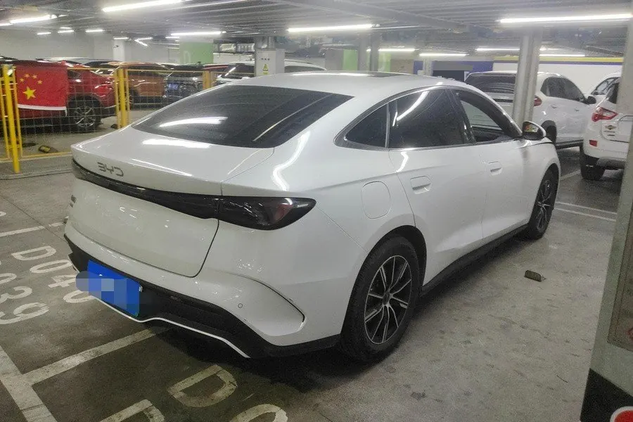 BYD 2024 seals 06 DM-i 1.5 stepless 120KM exclusive automatic gear 2