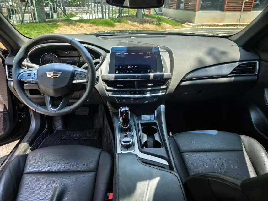 Cadillac 2023 CT5 2.0T 28T Luxury (Standard Edition) Automatic Gear 6