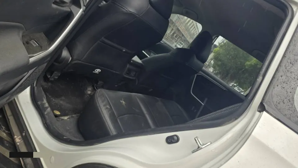 Toyota 2024 RAV4 Rongbo 2.0 Stepless Two-Drive City Edition Automatic Gear 4