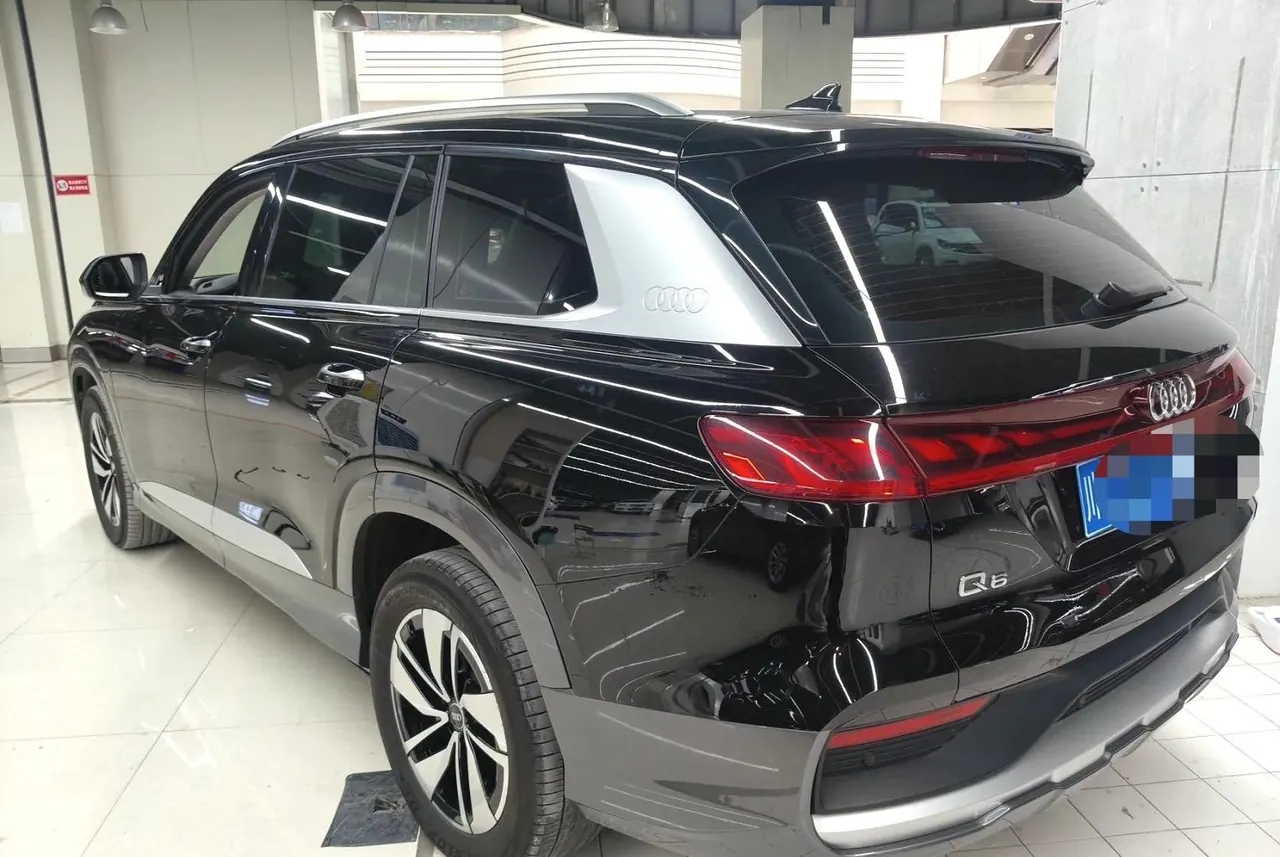 Audi 2024 Q6 2.0TFSI 40TFSI Quattro view cloud feather forest set 7 automatic gear 5