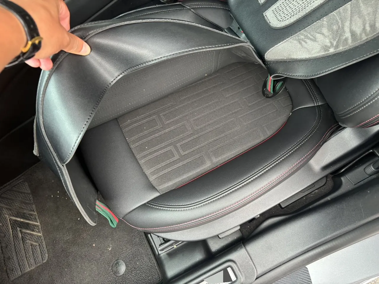 Ford 2023 Mondeo 2.0T EcoBoost 245 luxury automatic gear 4