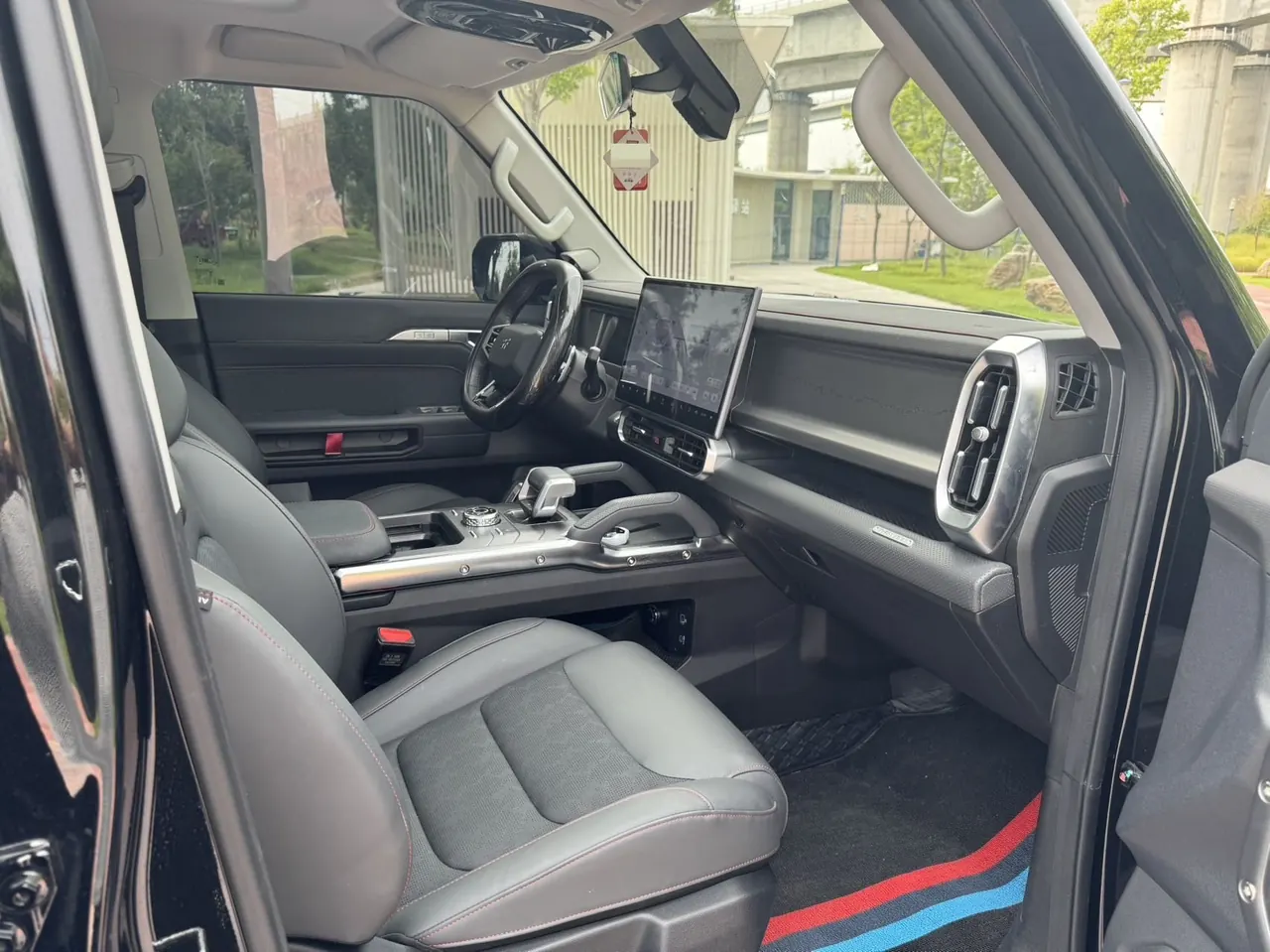 Jetour 2023 Travelers 1.5T Two-Drive Discovery PRO Automatic Gear 13