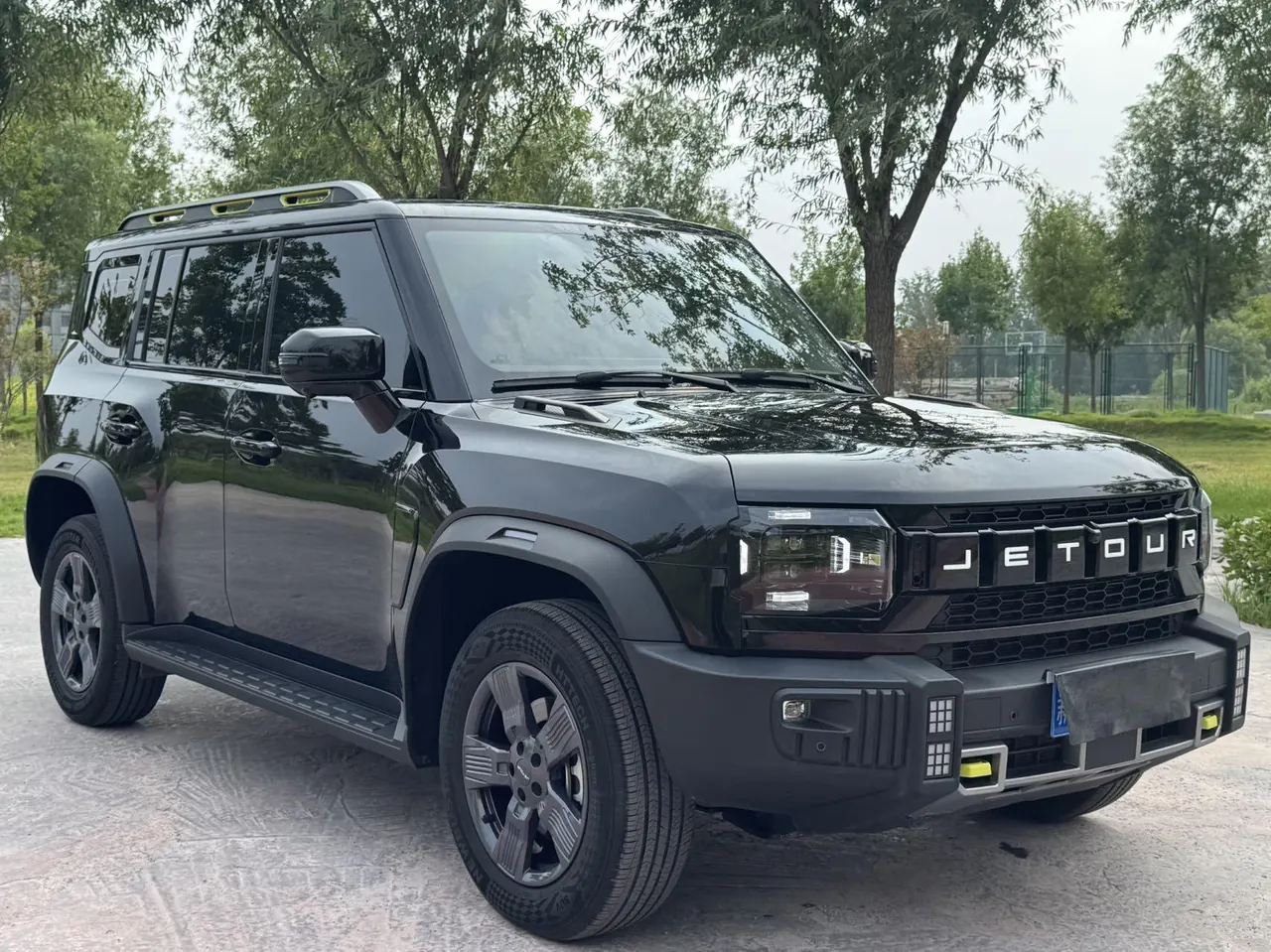 Jetour 2023 Travelers 1.5T Two-Drive Discovery PRO Automatic Gear 3