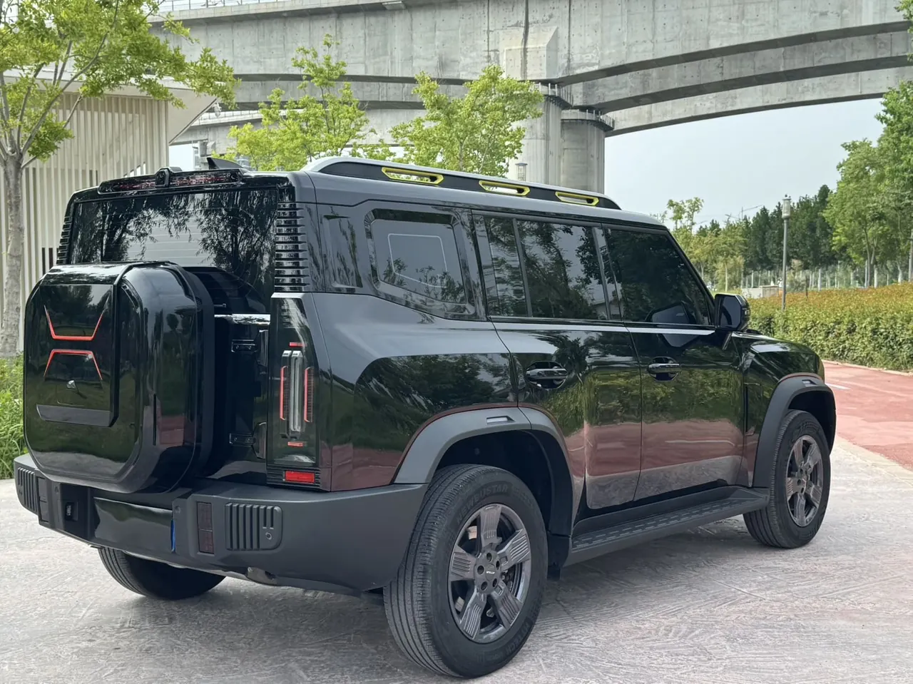 Jetour 2023 Travelers 1.5T Two-Drive Discovery PRO Automatic Gear 4