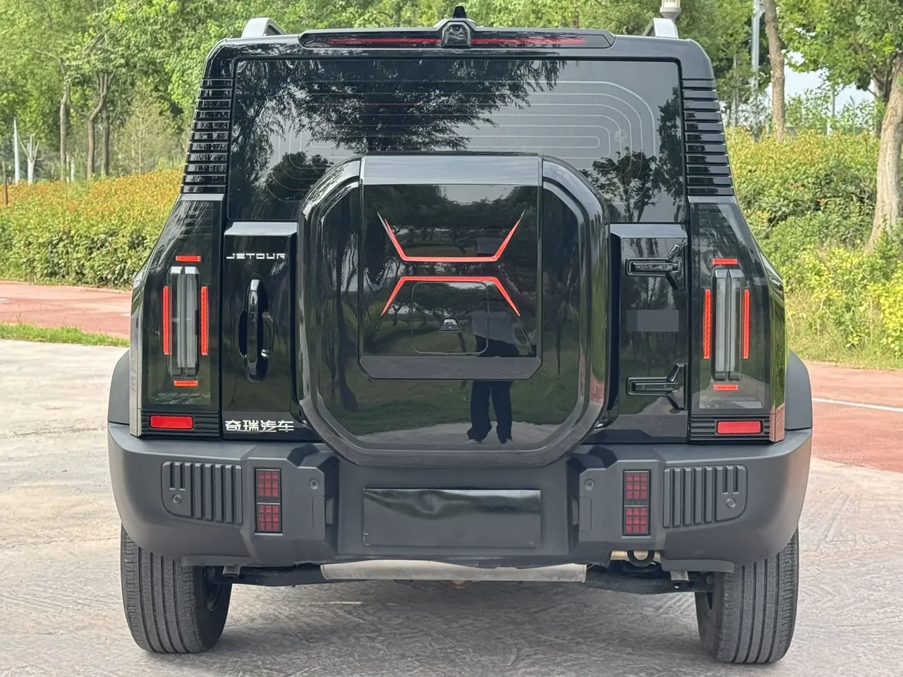 Jetour 2023 Travelers 1.5T Two-Drive Discovery PRO Automatic Gear 5
