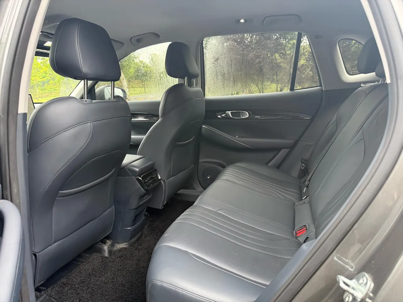 Geely Galaxy 2024 E 5 440km sailing version automatic gear 3