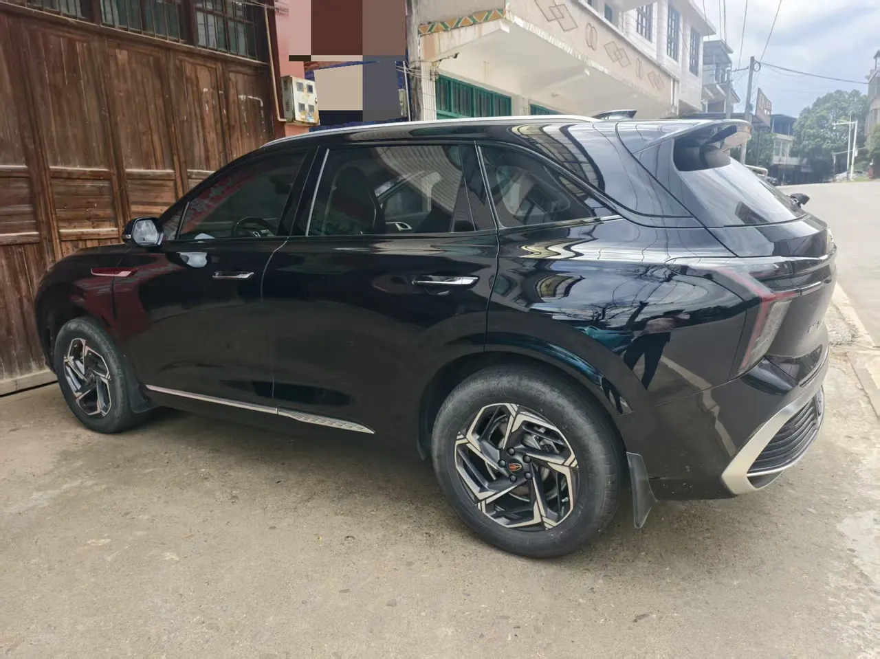 HongQi 2023 HS3 1.5T Two-Drive Good Edition Automatic Gear 2