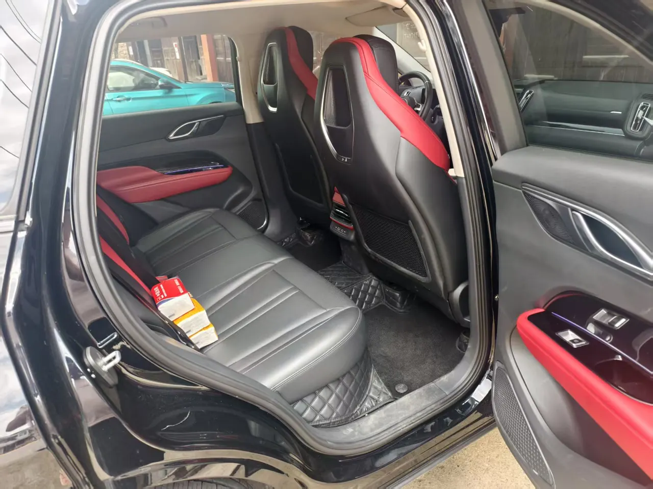 HongQi 2023 HS3 1.5T Two-Drive Good Edition Automatic Gear 6