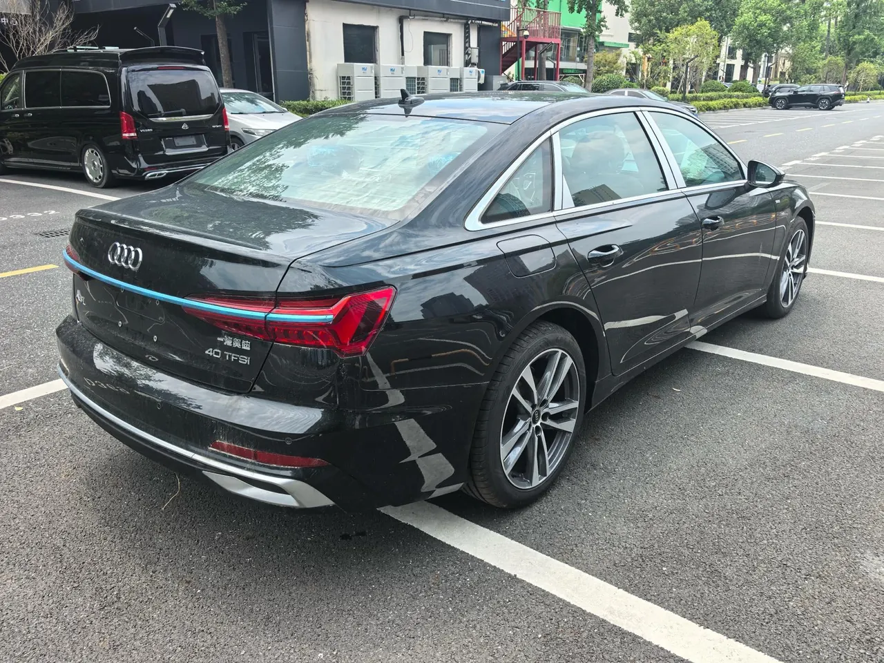 Audi 2025 A6L 2.0TFSI 40TFSI Deluxe Dynamic Automatic 4