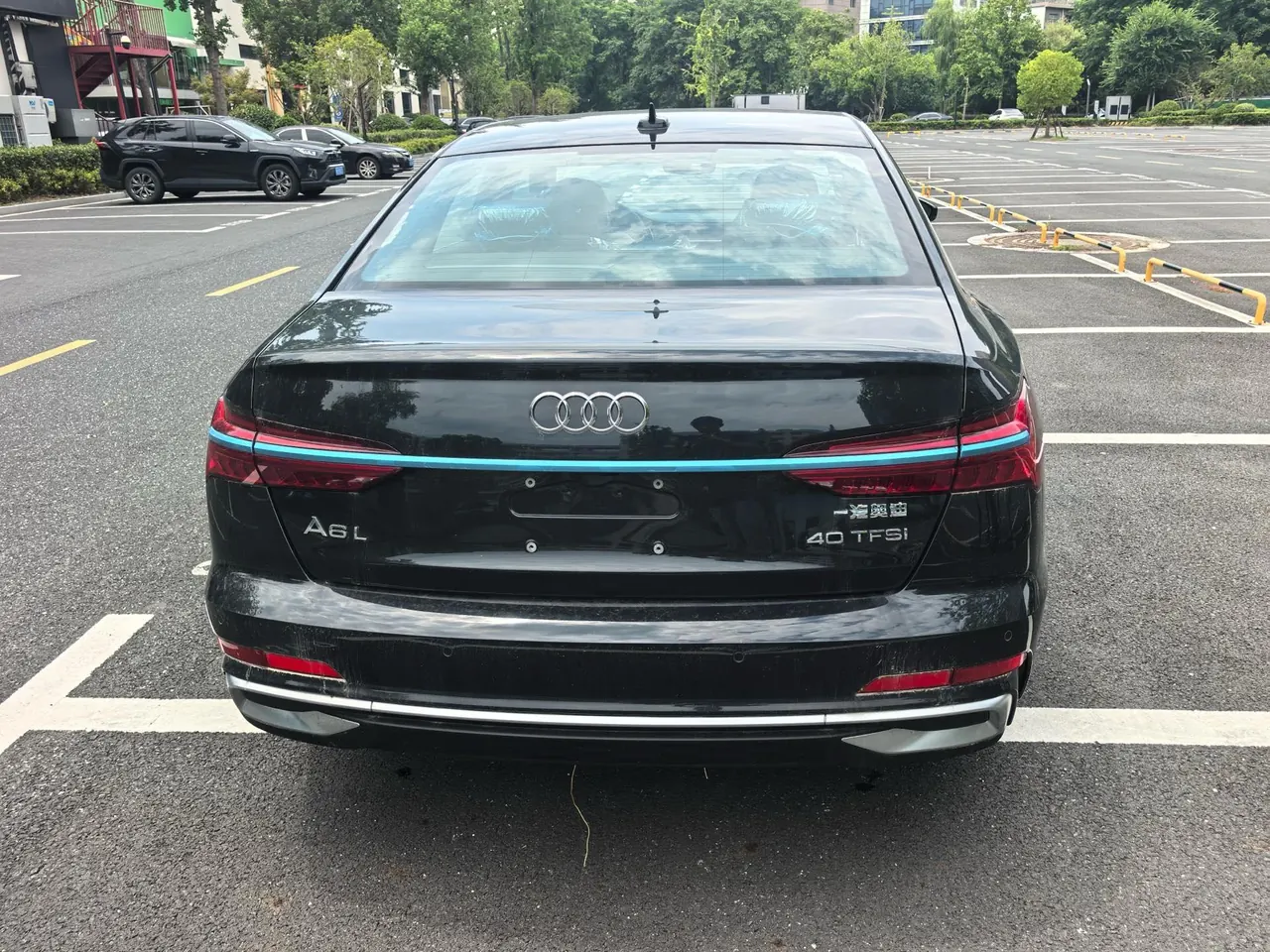 Audi 2025 A6L 2.0TFSI 40TFSI Deluxe Dynamic Automatic 5
