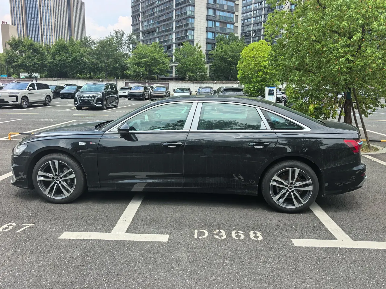 Audi 2025 A6L 2.0TFSI 40TFSI Deluxe Dynamic Automatic 7