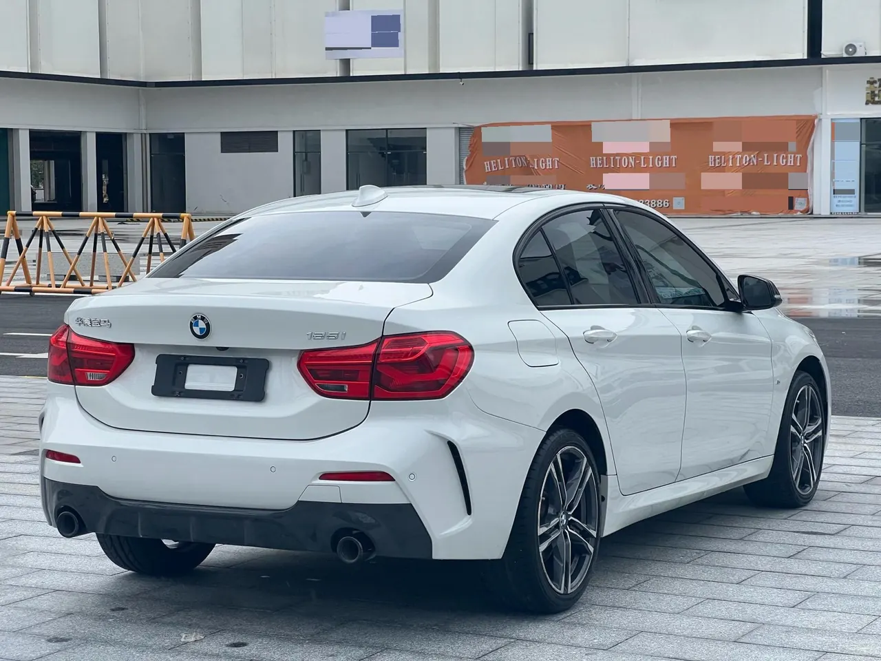 BMW 1 Series 2021 125i 2.0T M Sports Obsidian Night Edition Automatic Gear 4