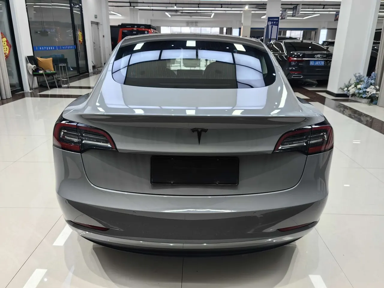 Tesla 2020 Model 3 Standard Endurance Rear Drive Upgraded Automatic Gear 5