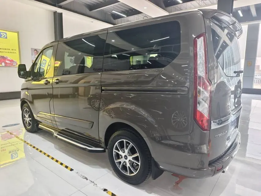 Ford 2020 Turuio 2.0T Jingrui Edition Automatic Gear 4