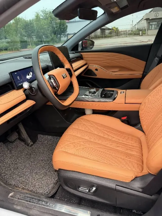 Geely Galaxy 2025 Xingyao 8 EM-i 1.5 130km Premium Edition Automatic Gear 7