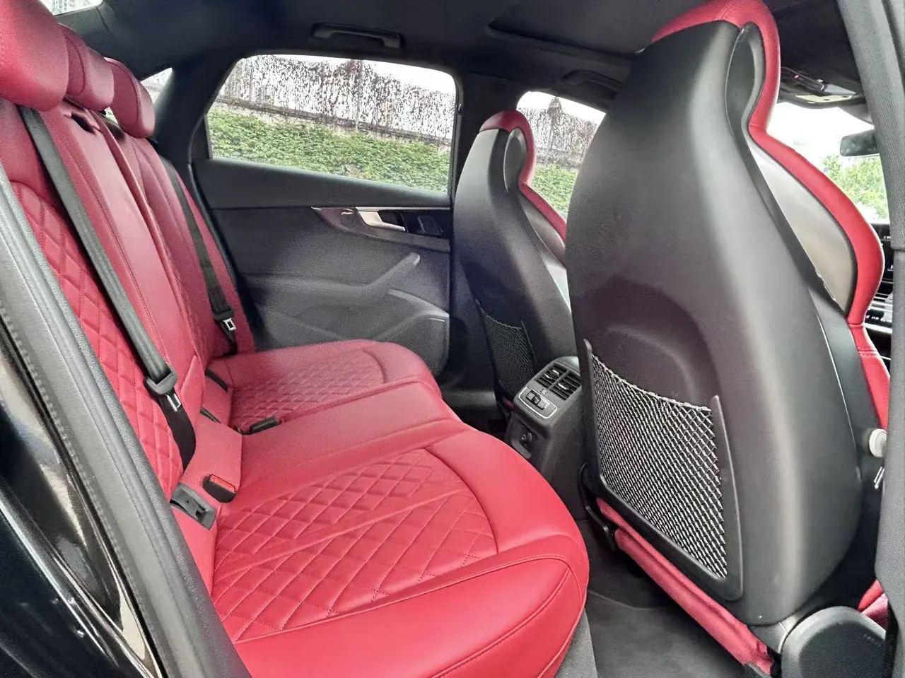 Audi S4 (Imported) 2024 S4 Limousine 3.0TFSI Automatic Gear 4