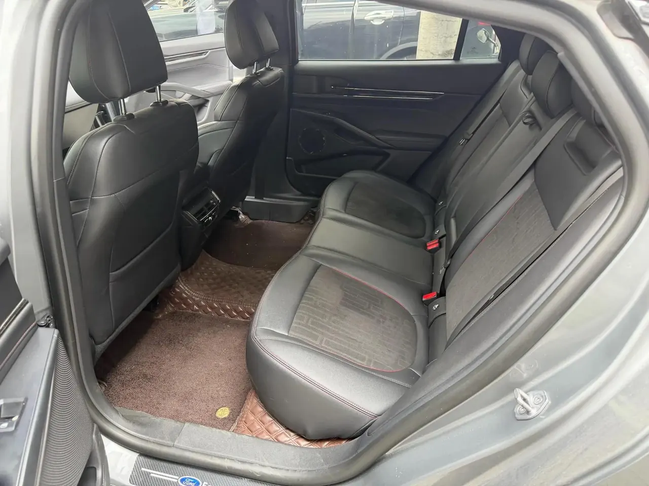 Ford 2023 Mondeo 1.5T EcoBoost 180 Shuya Automatic Gear 6
