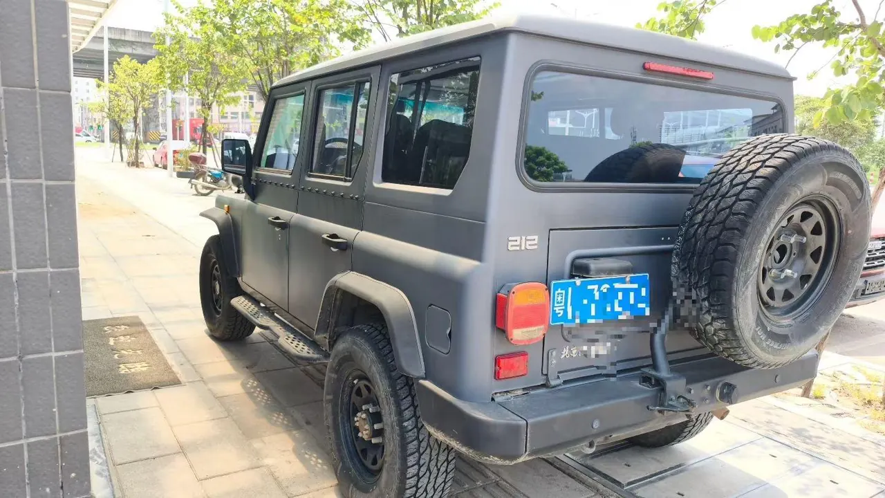 BAIC 2023 Beijing 212 2.4T sniper hard-core manual gear 4