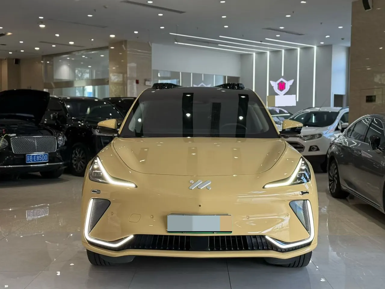 IM 2023 IM LS 7 100kWh Lux Rear Drive Automatic Gear 2