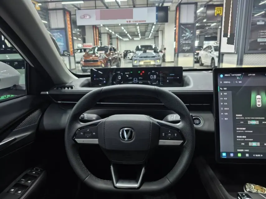 ChangAn 2024 Yidong 1.5TGDI Honorable Automatic Gear 8