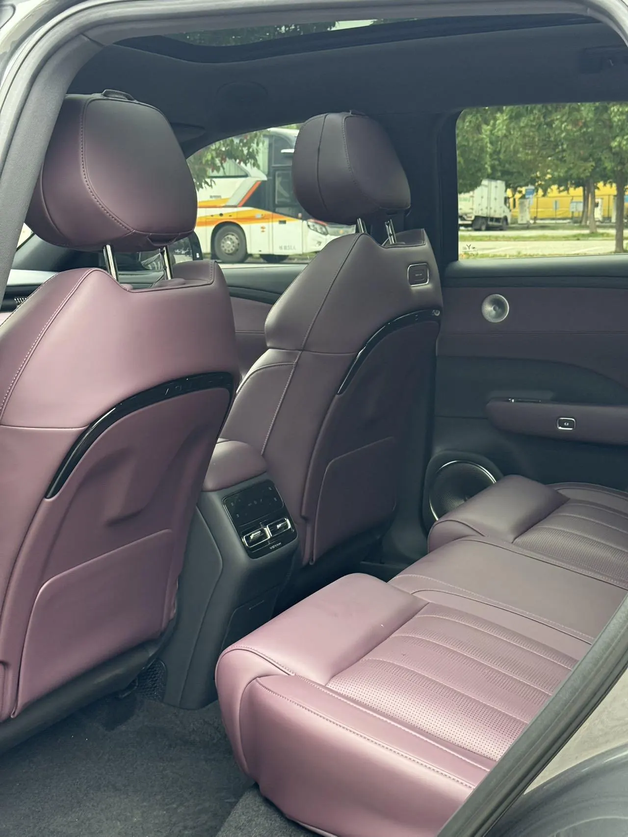 Voyah 2025 FREE four-wheel drive dry Kun version of automatic gear 7