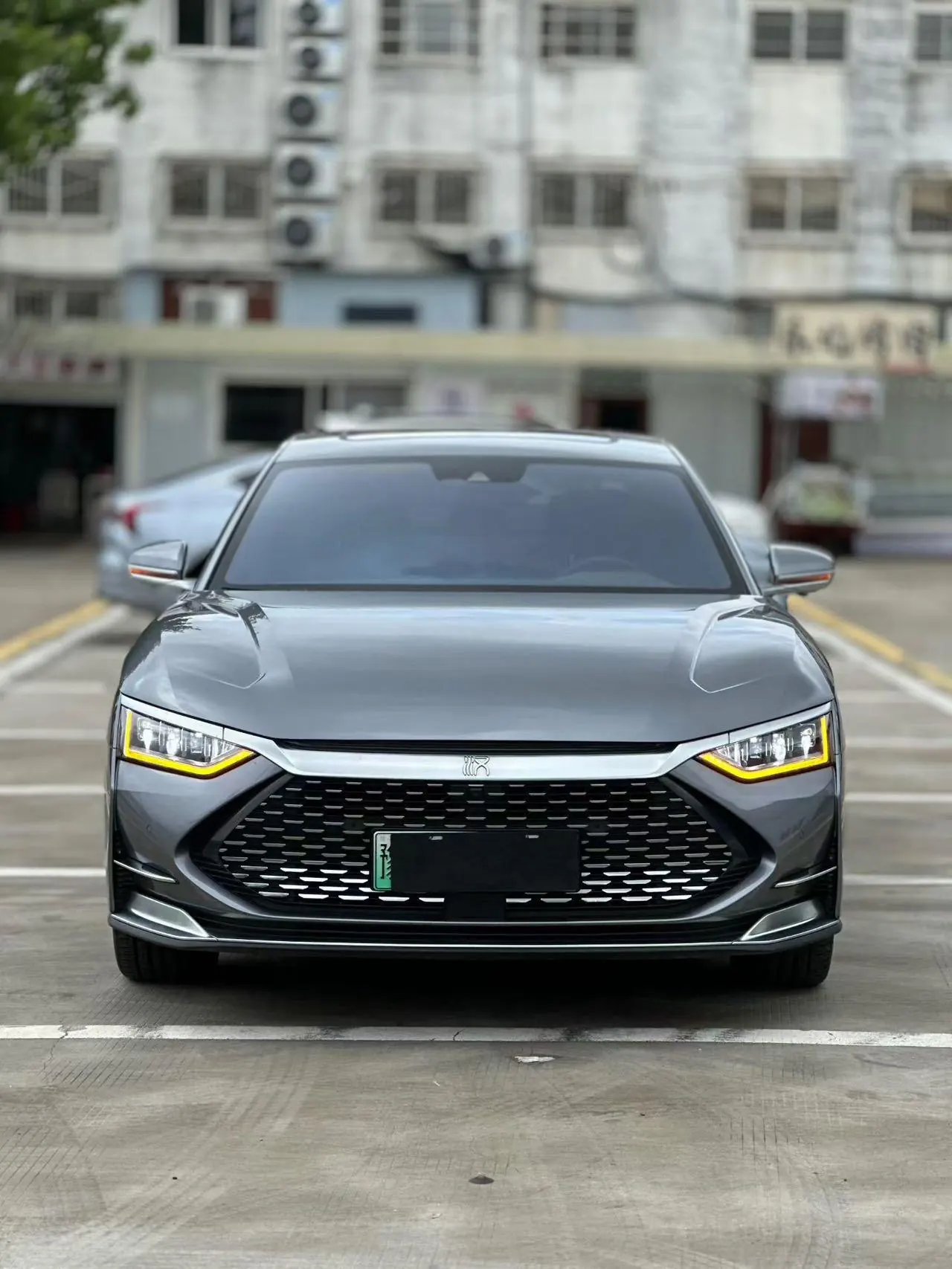 BYD 2020 Han DM 2.0T four-wheel drive performance version luxury automatic gear 2