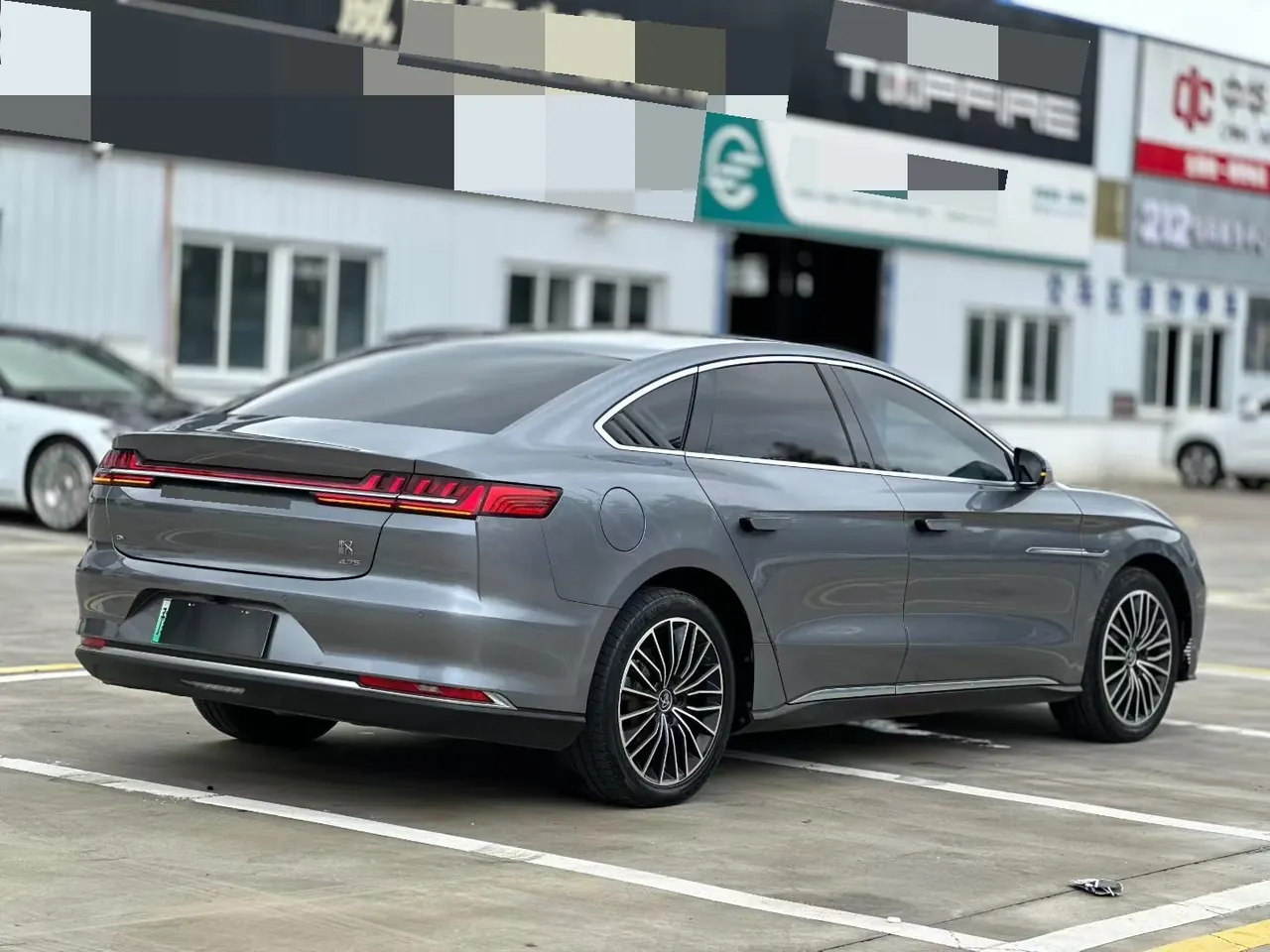 BYD 2020 Han DM 2.0T four-wheel drive performance version luxury automatic gear 6