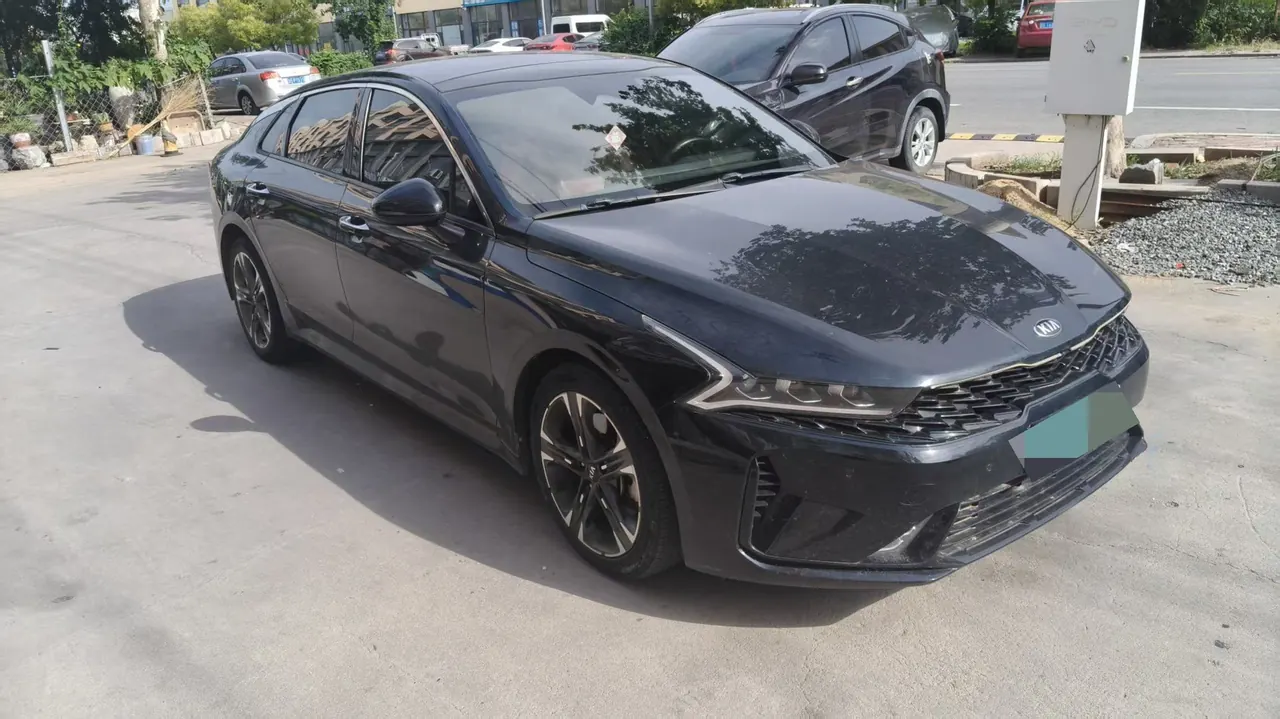 Kia 2020 K5 Keku 2.0T 380T GT-Line Distinguished Technology Edition Automatic Gear 2